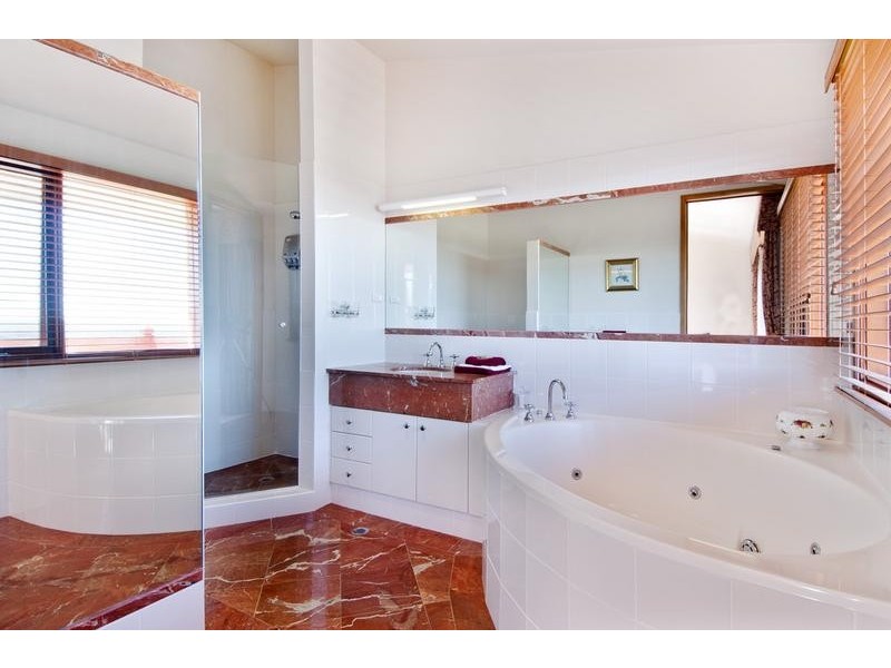 55 Paxton Street, Frenchs Forest NSW 2086