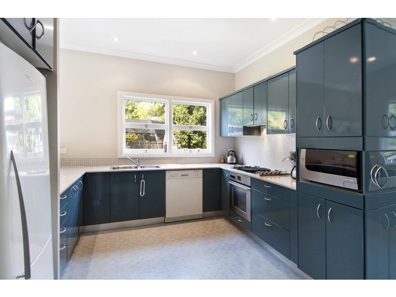 3 Gladys Avenue, Frenchs Forest NSW 2086