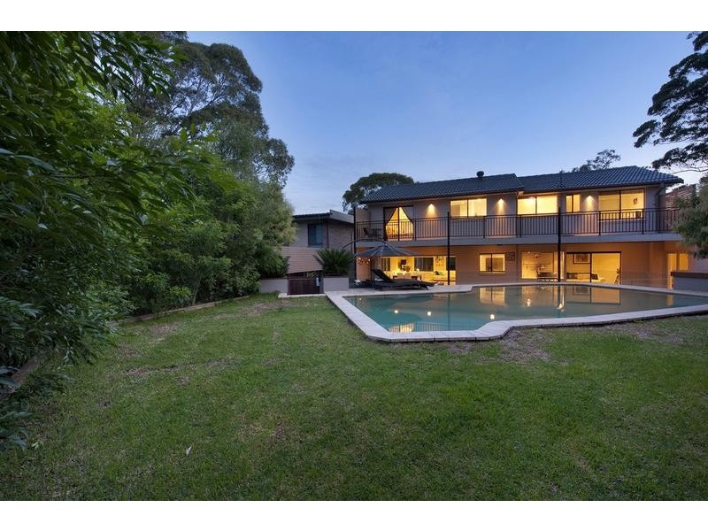 16 Woolrych Crescent, Davidson NSW 2085