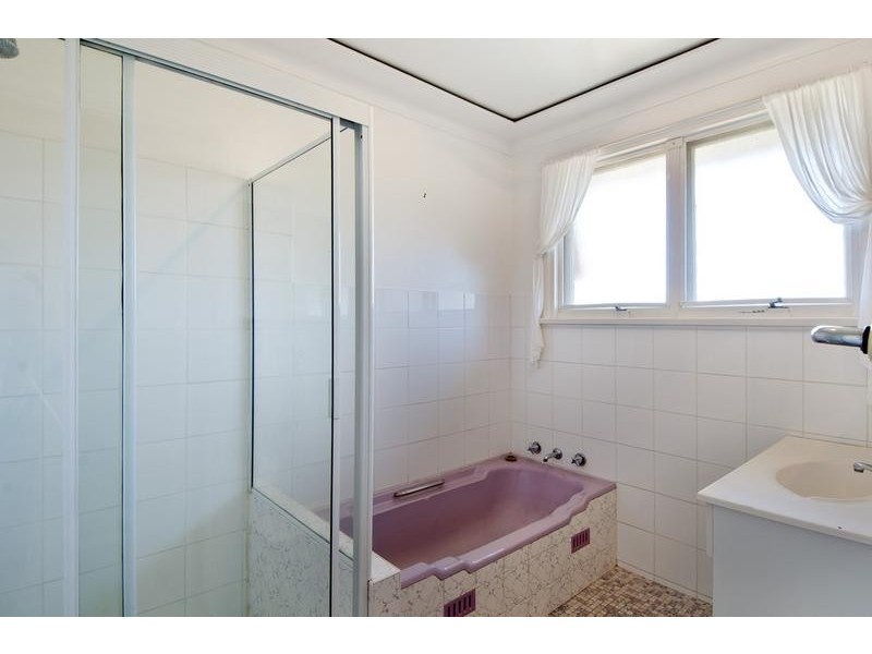 11 Dakara Drive, Frenchs Forest NSW 2086