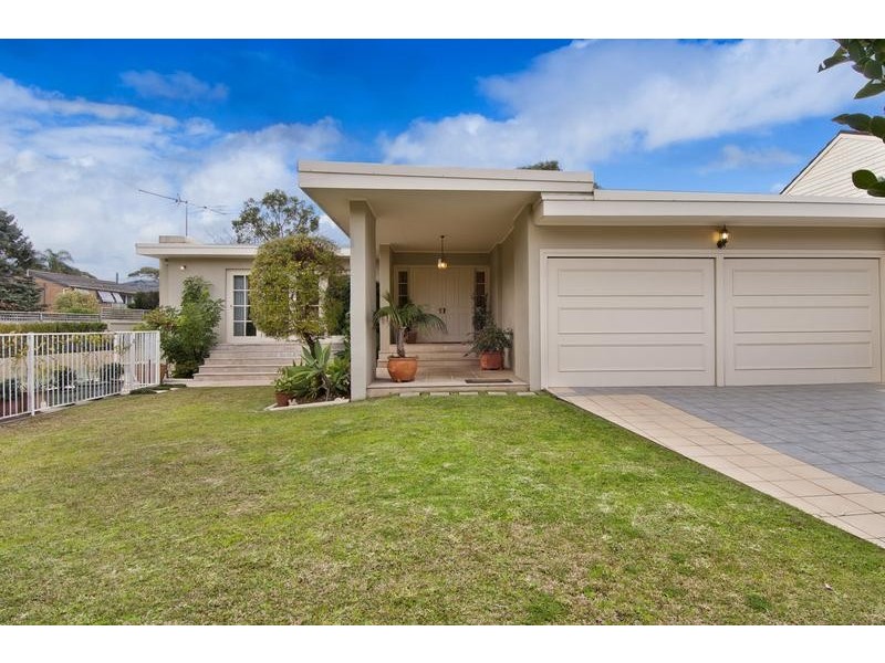 10 Stratford Drive, Belrose NSW 2085