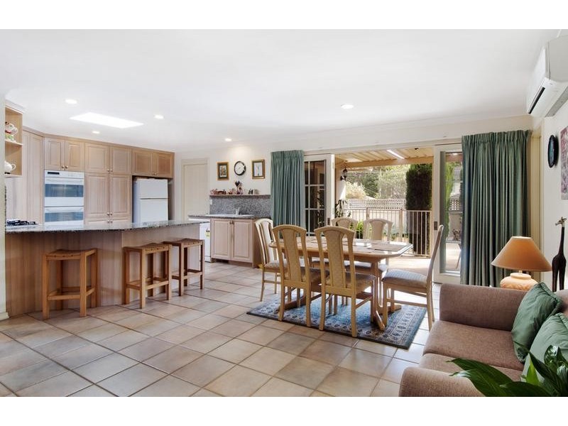 10 Stratford Drive, Belrose NSW 2085