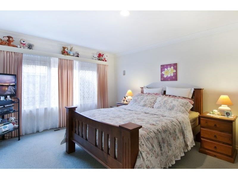 10 Stratford Drive, Belrose NSW 2085