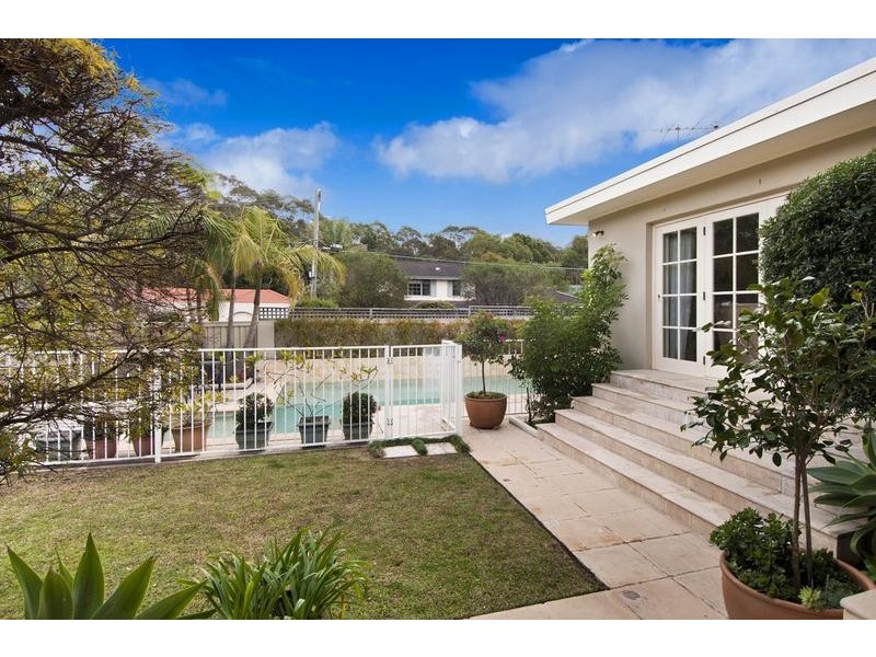 10 Stratford Drive, Belrose NSW 2085