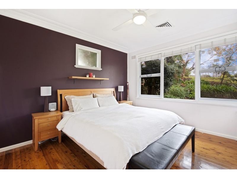 49 Prince Charles Road, Frenchs Forest NSW 2086