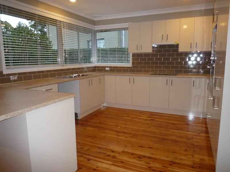 40 PRAHRAN AVENUE, Frenchs Forest NSW 2086