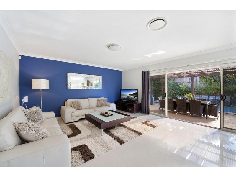 1 Edgewood Place, Belrose NSW 2085