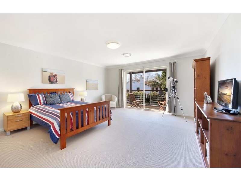 1 Edgewood Place, Belrose NSW 2085