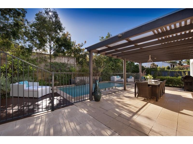 1 Edgewood Place, Belrose NSW 2085