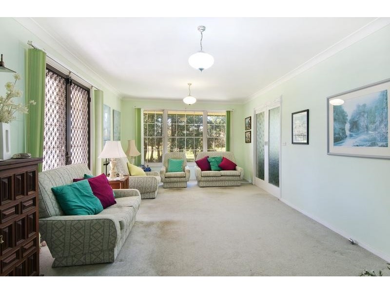 1 Wingara Grove, Belrose NSW 2085