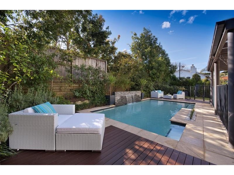 1 Edgewood Place, Belrose NSW 2085