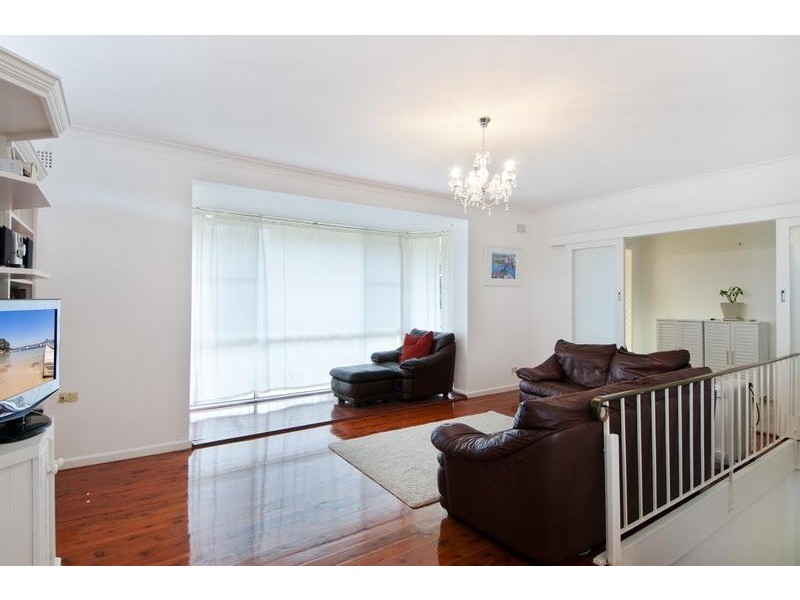 20 Wareham Crescent, Frenchs Forest NSW 2086