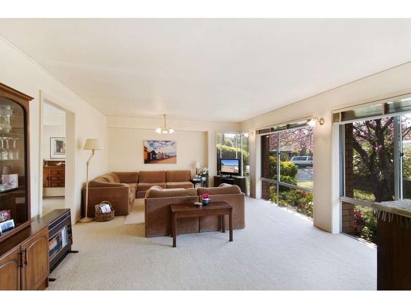 6 Camira Close, Belrose NSW 2085