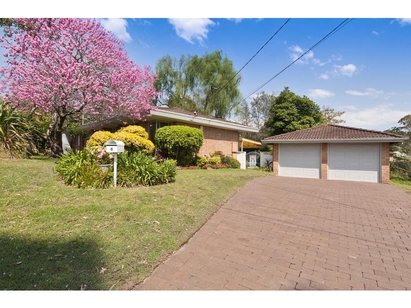 6 Camira Close, Belrose NSW 2085