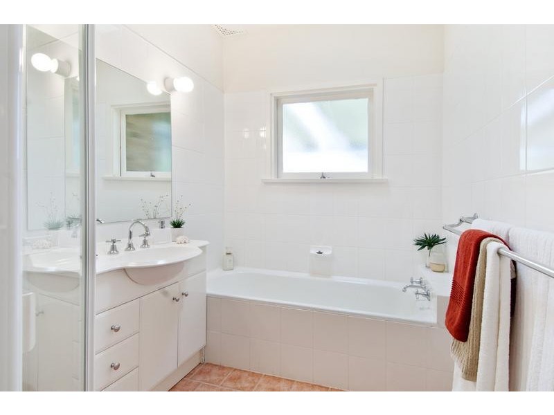 9 Stinson Place, Forestville NSW 2087