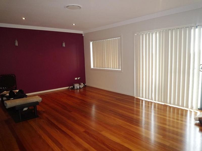 10 LAURIE PLACE, Belrose NSW 2085