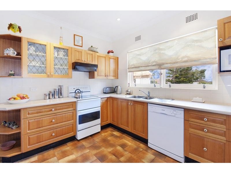 35 Adams Street, Frenchs Forest NSW 2086