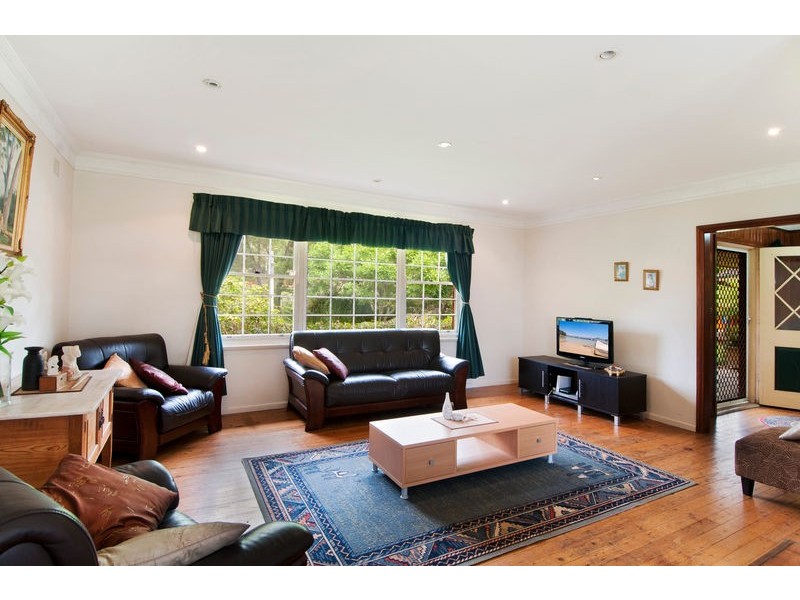 18 Wareham Crescent, Frenchs Forest NSW 2086