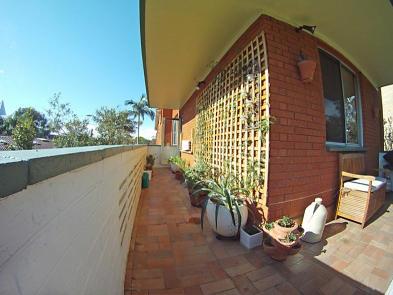 2/52 OAKS AVENUE, Dee Why NSW 2099