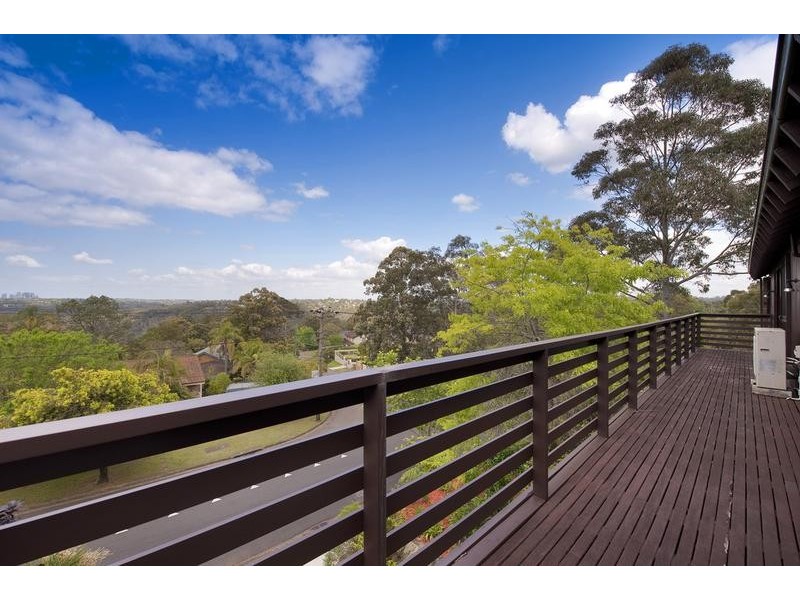 26 Sir Thomas Mitchell Drive, Davidson NSW 2085