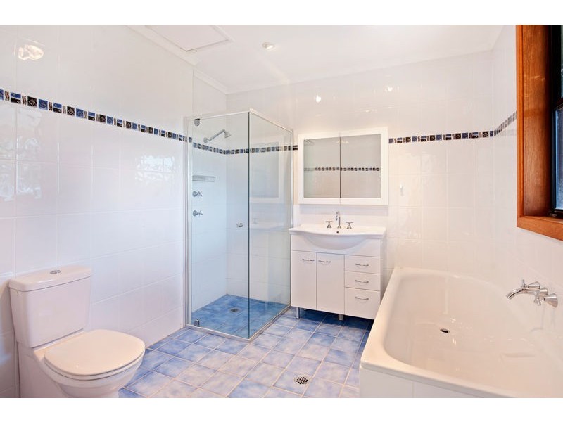 7 The Crest, Frenchs Forest NSW 2086