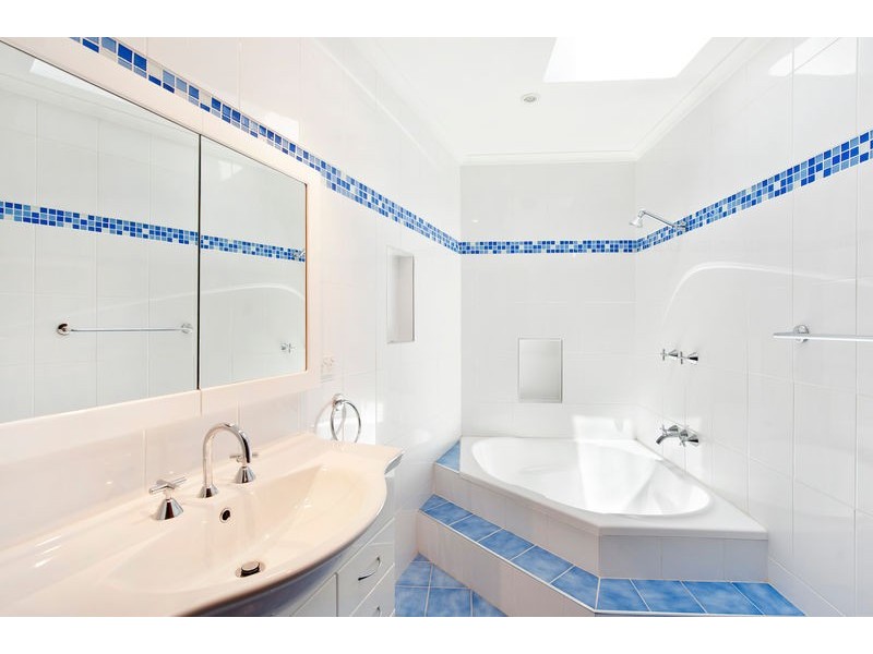 7 The Crest, Frenchs Forest NSW 2086