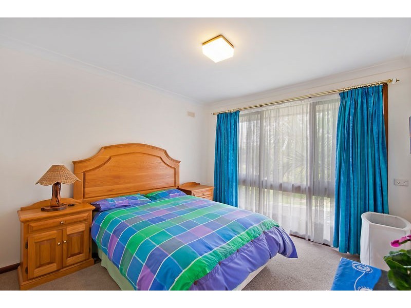 19 Knightsbridge Avenue, Belrose NSW 2085