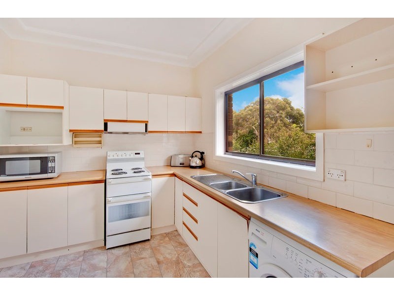 3 Cannons Parade, Forestville NSW 2087