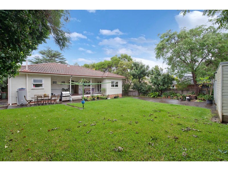 4 Bushland Avenue, Forestville NSW 2087