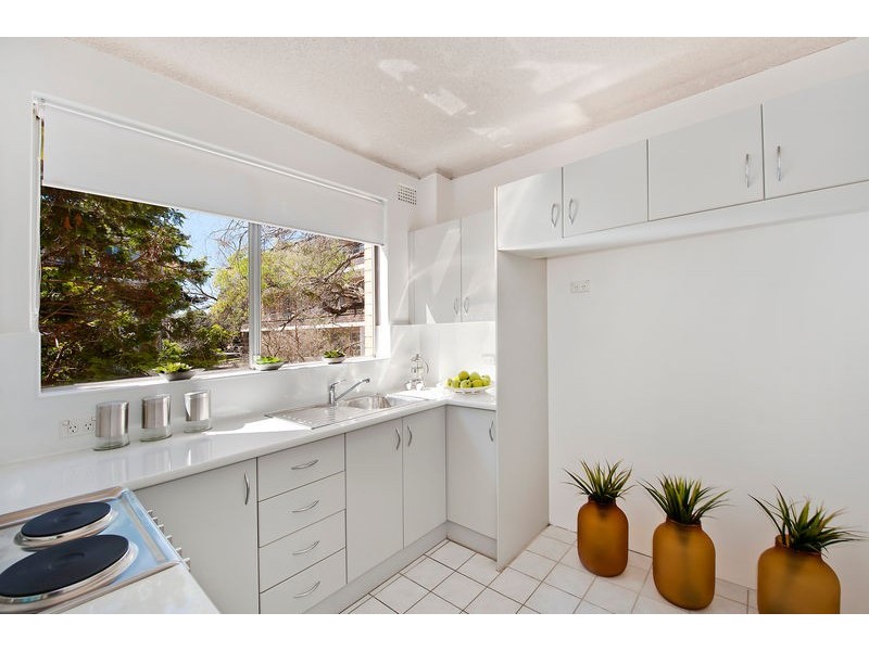 11/99 Pacific Parade, Dee Why NSW 2099