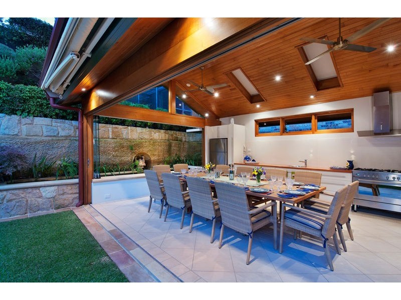 16 Sir Thomas Mitchell Drive, Davidson NSW 2085