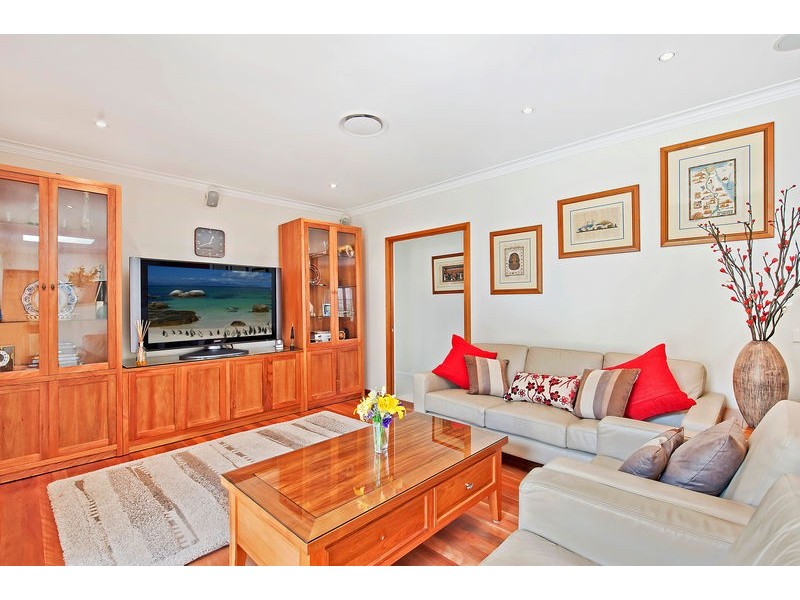 16 Sir Thomas Mitchell Drive, Davidson NSW 2085