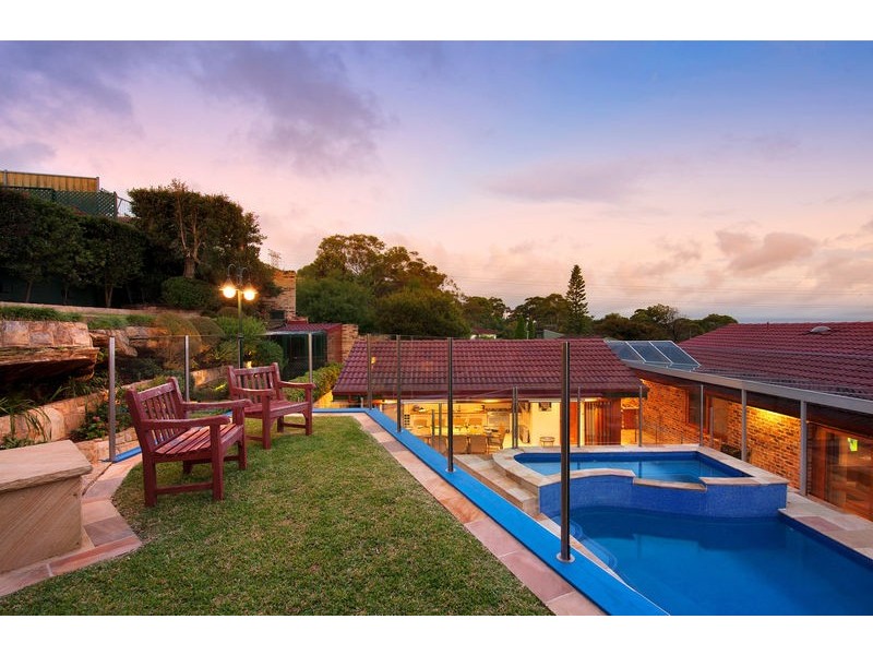 16 Sir Thomas Mitchell Drive, Davidson NSW 2085