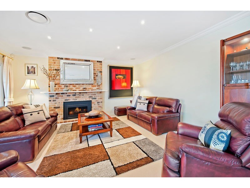16 Sir Thomas Mitchell Drive, Davidson NSW 2085