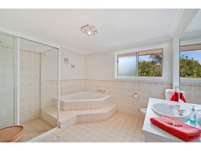 24A Maxwell Parade, Frenchs Forest NSW 2086