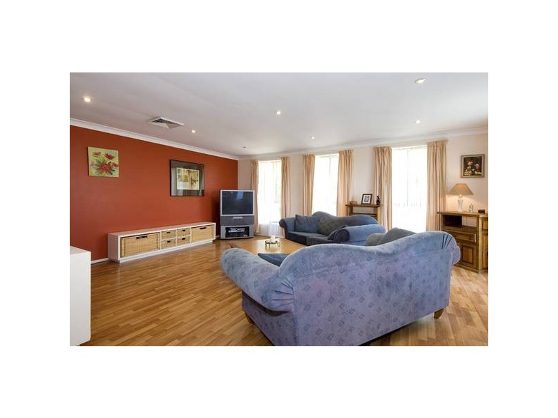 9 Elphinstone Place, Davidson NSW 2085