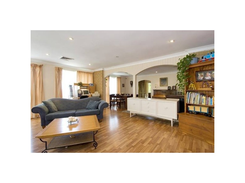 9 Elphinstone Place, Davidson NSW 2085