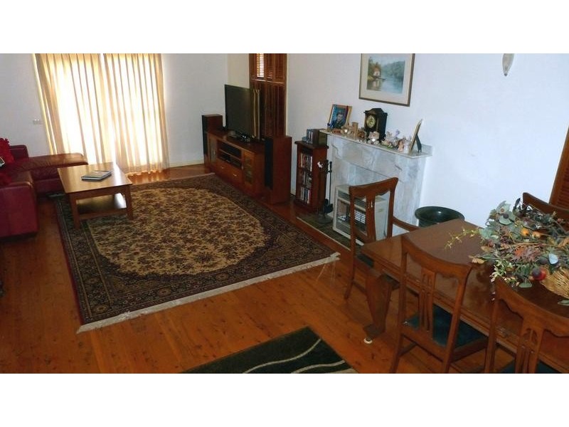 25 WARILI ROAD, Frenchs Forest NSW 2086