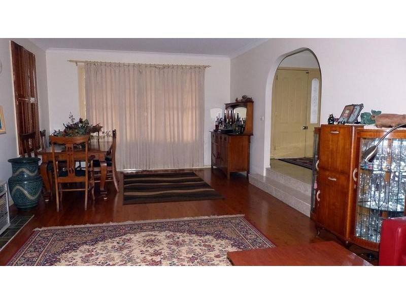 25 WARILI ROAD, Frenchs Forest NSW 2086