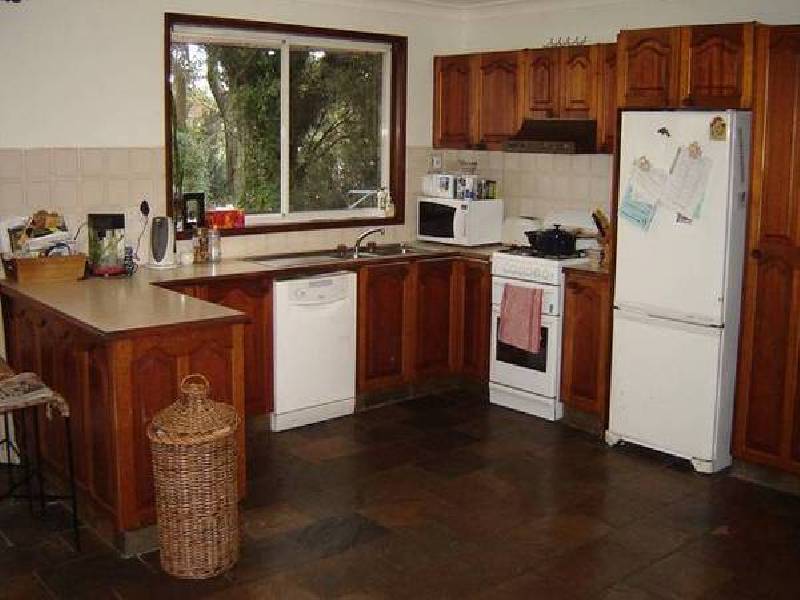 4 CURRAGUNDI AVENUE, Belrose NSW 2085