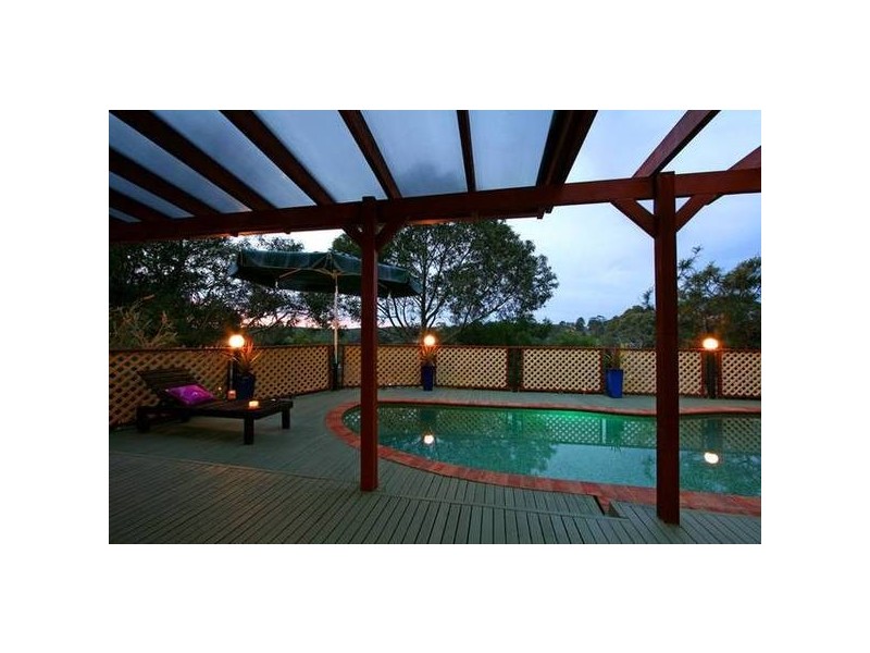 90 Kambora Avenue, Davidson NSW 2085