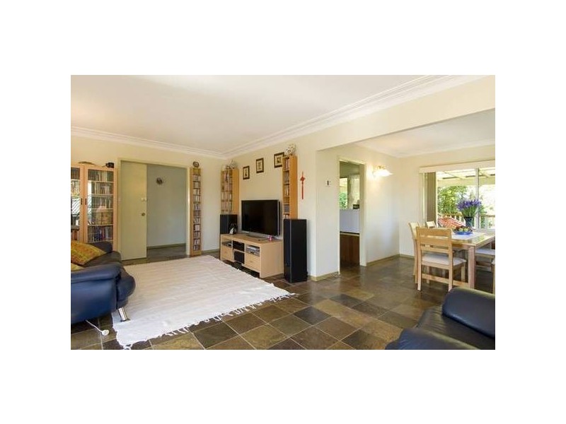 Hakea Ave, Frenchs Forest NSW 2086