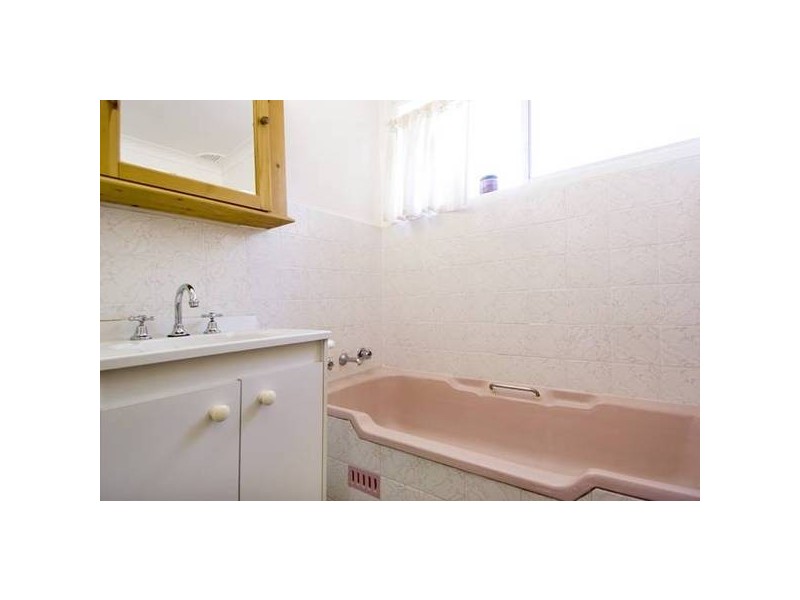 Hakea Ave, Frenchs Forest NSW 2086