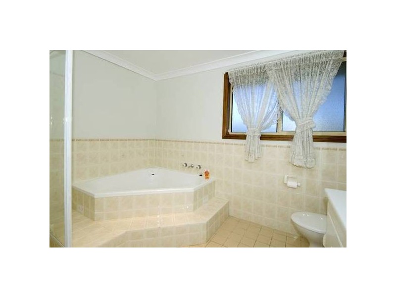 24A Maxwell Parade, Frenchs Forest NSW 2086