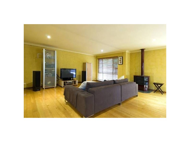 7 Noorong Avenue, Frenchs Forest NSW 2086