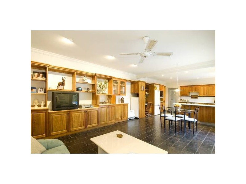 4 Isla Place, Belrose NSW 2085