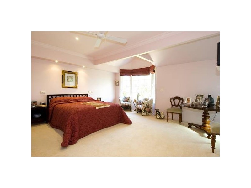 4 Isla Place, Belrose NSW 2085