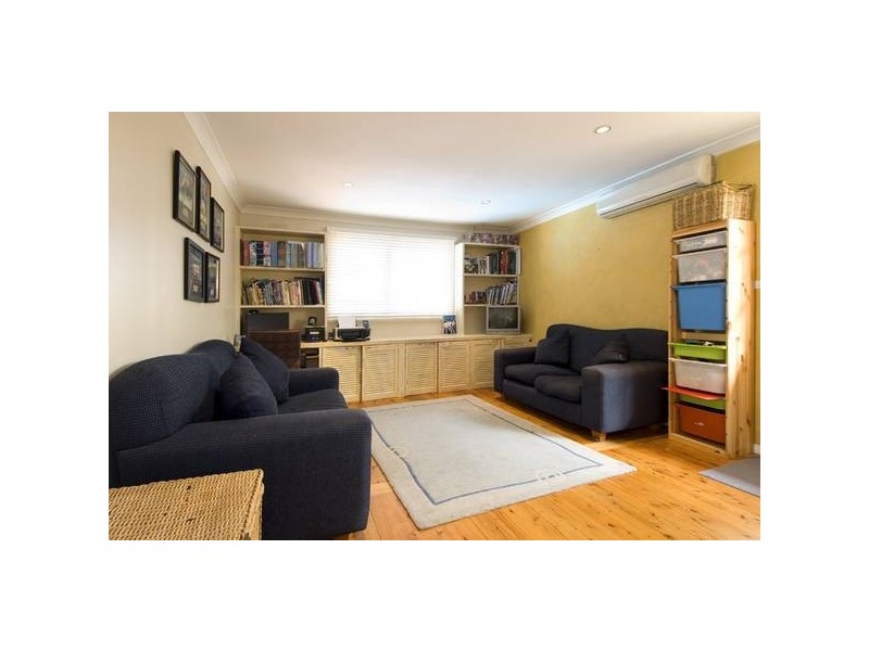 25 Roselands Avenue, Frenchs Forest NSW 2086