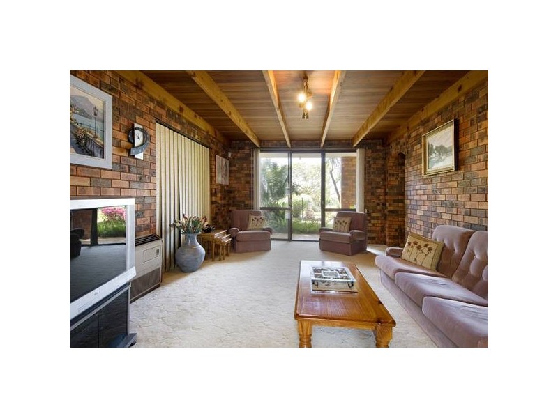 13 Cotentin Rd, Belrose NSW 2085