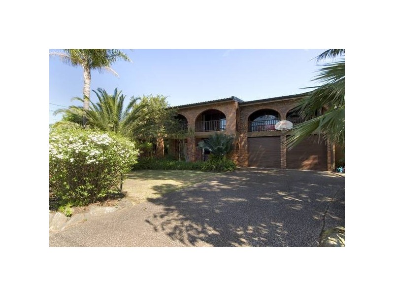 13 Cotentin Rd, Belrose NSW 2085